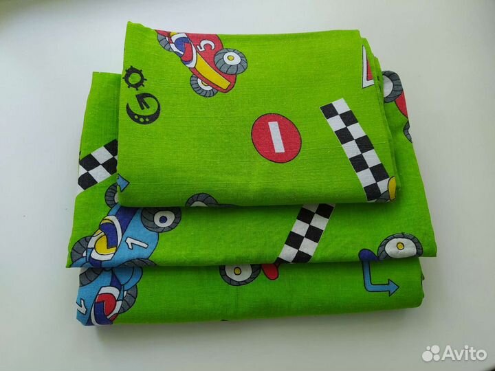 Белье в детскую кроватку