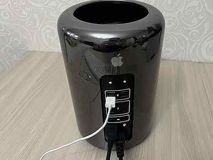 Mac Pro 6.1 2014 D300/Озу 32Gb/SSD 256Gb