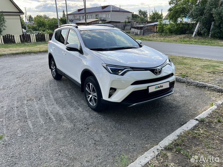 Toyota RAV4 2.0 CVT, 2018, 30 000 км