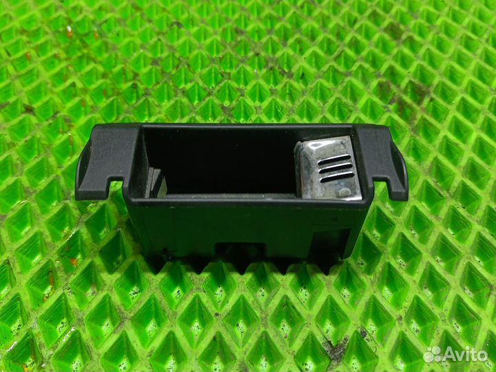 Пепельница Audi A6 C6 задняя левая 4b0857405a