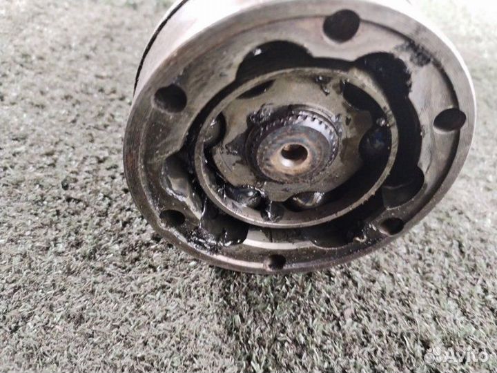 Привод задний левый Audi Q3 8UB cczc 2012