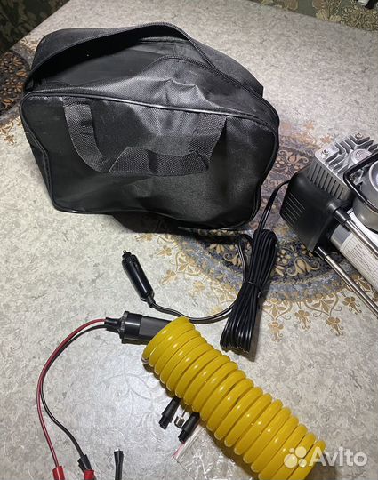 Насос автомобильный (компрессор)