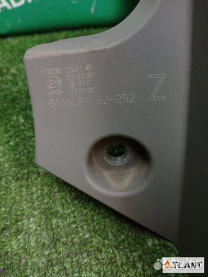 Стоп-сигнал задний правый toyota aqua