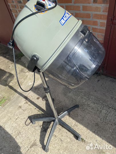 Парикмахерский стул