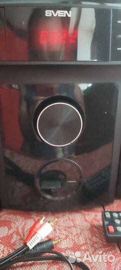 Акустические колонки с сабвуфером