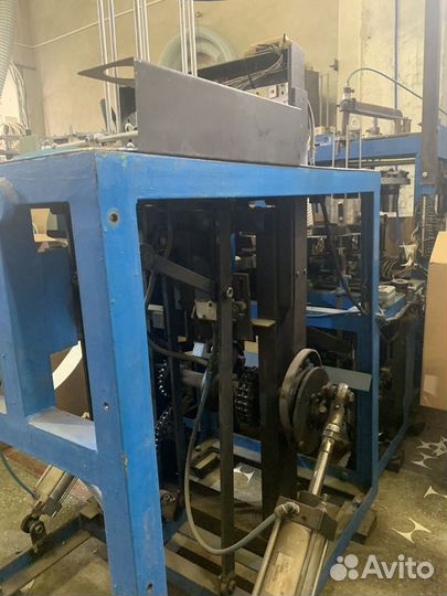 Станок для производства бумажных стаканов 250/270