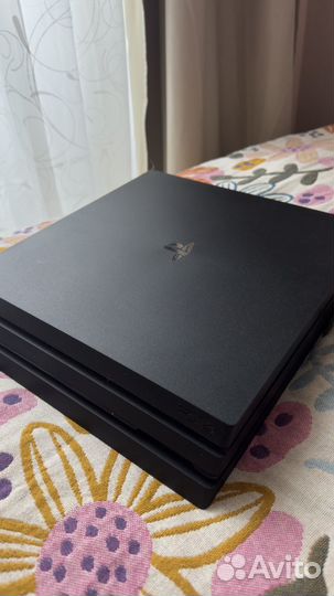 Sony PS4 pro 1tb