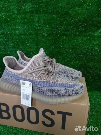 Кроссовки Adidas Yeezy Boost 350 V2