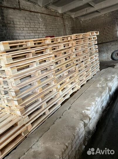 Поддоны новые