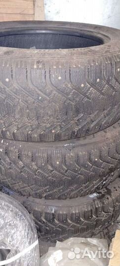 Goodyear UltraGrip 500 255/55 R18 109T