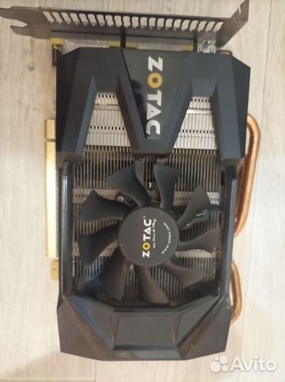 Zotac GeForce GTX 750 1GB gddr5 с артефактами