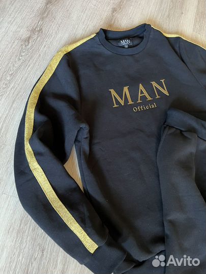 Спортивный костюм 44 46 новый