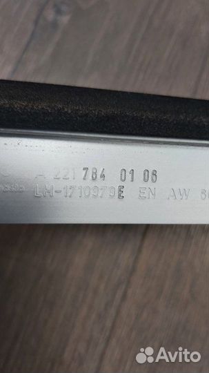 Молдинг крыши Mercedes S 500 4Matic W221 273 968