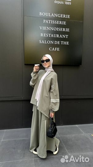 Костюм двойка с юбкой