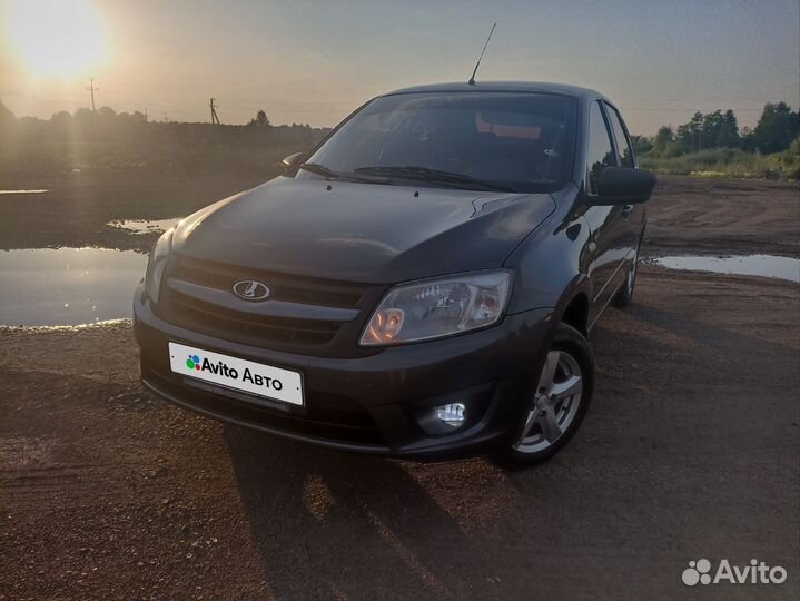 LADA Granta 1.6 МТ, 2017, 159 899 км