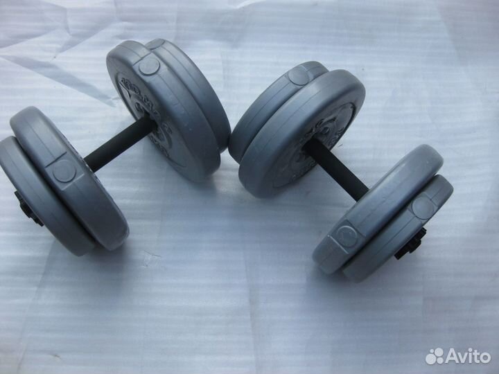 Продам гантели 2х8,16,17,19 кг