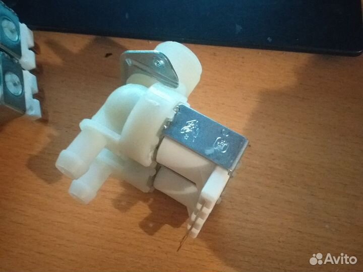 Электромагнитный клапан залива воды 180 гр 50-60Гц