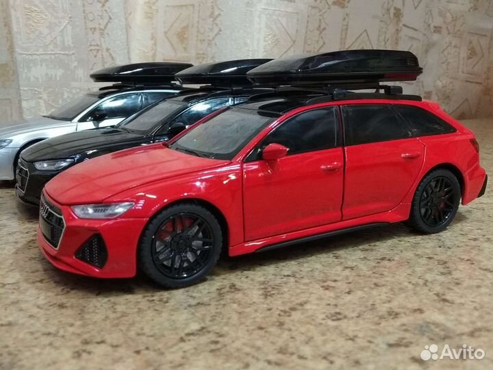 Audi RS6 с багажником модель 1:24