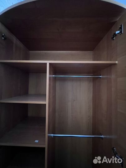 Компьютерный стол и шкаф