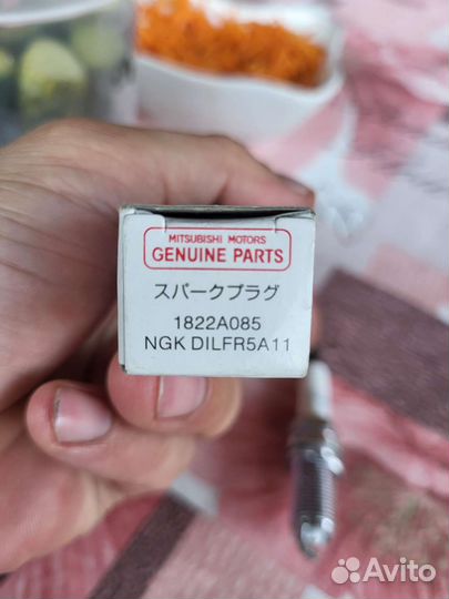 Свечи зажигания иридиевые ngk