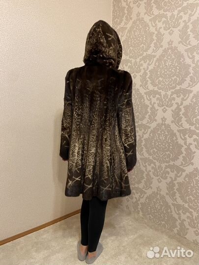 Шуба норковая с капюшоном 42 44