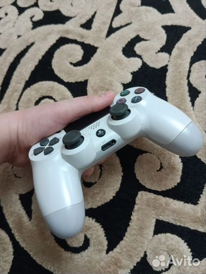 Джойстик на ps4