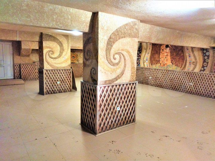 Продам торговое помещение, 152 м²