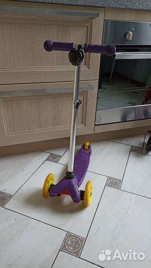 Самокат трехколесный бу