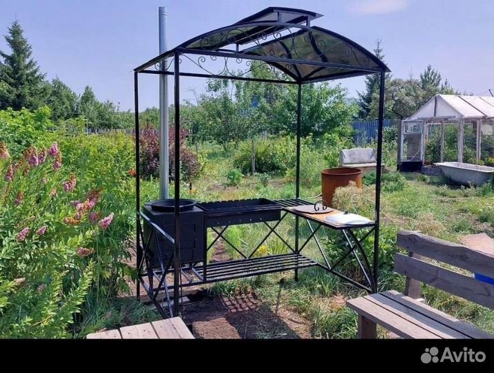 Мангал с печью под казан и крышей