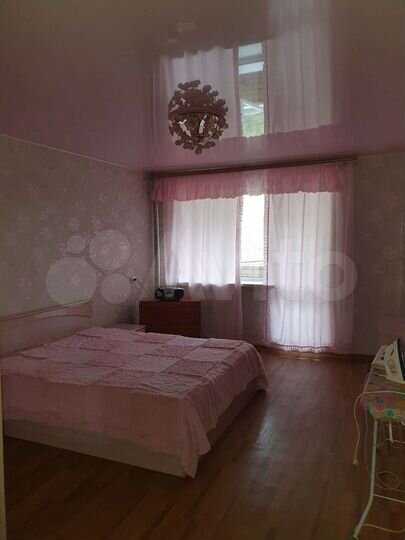 3-к. квартира, 105 м², 4/10 эт.