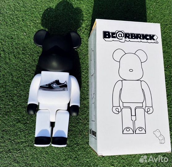 Фигурка игрушка bearbrick 