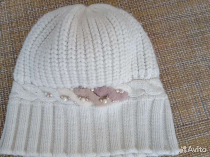 Шапка вязанная женская
