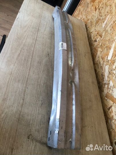 Усилитель бампера задний Audi Audi