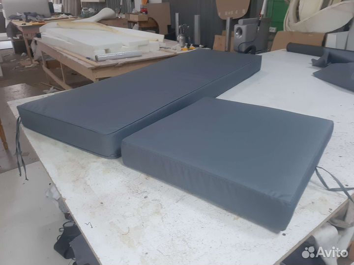 Подушки и сидушки из поролона для дома,сада,кафе