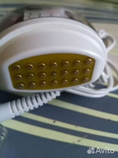 Массажёр радио частотный за уходом лица