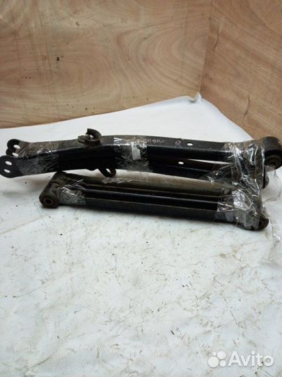 Тяга поперечная задняя Subaru Forester SF5 EJ20