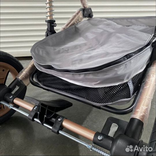 Детская коляска Luxmom