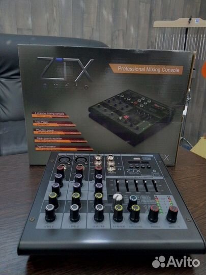 Микшерный пульт ZTX audio Compact 2.1fx