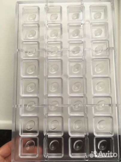 Поликарбонатная форма для шоколадных конфет