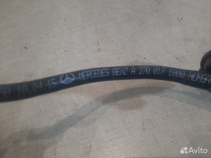 Трубка вентеляционная Mercedes Gla180 X156 270.910