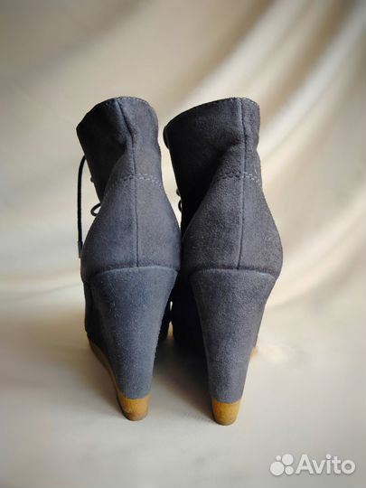 Сапожки женские Massimo Dutti