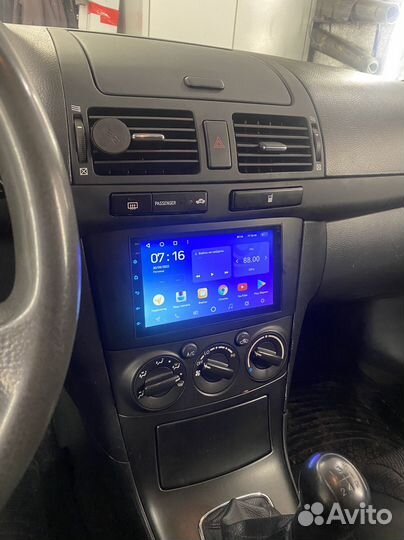 Магнитола Toyota Avensis T250 2 Teyes CC2L