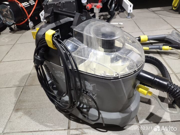 Аренда Моющий пылесос Karcher puzzi 8