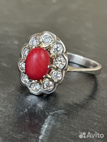 Серебряное кольцо