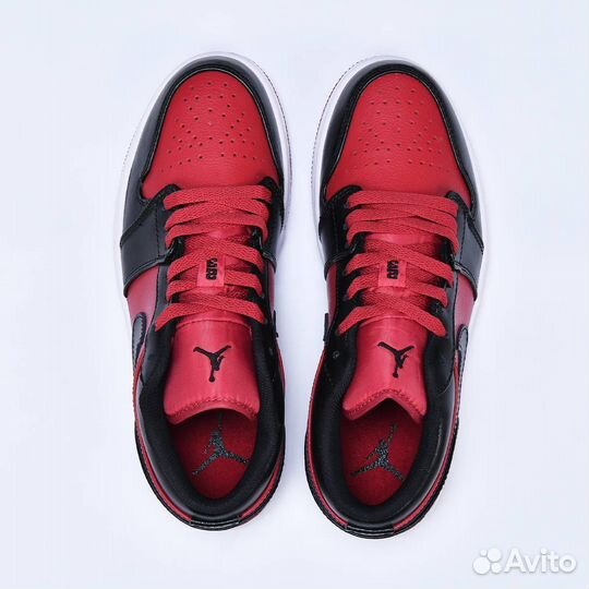 Кроссовки Nike Air Jordan 1 Low арт 5526-2 40