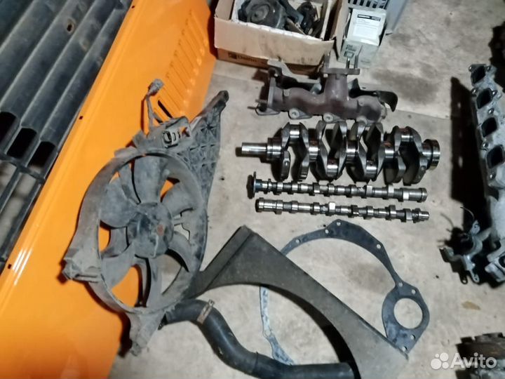 Nissan Navara 2.5d.2008г.запчасти к двигателю