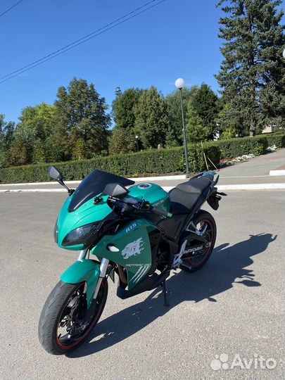 Продам Omaks r15