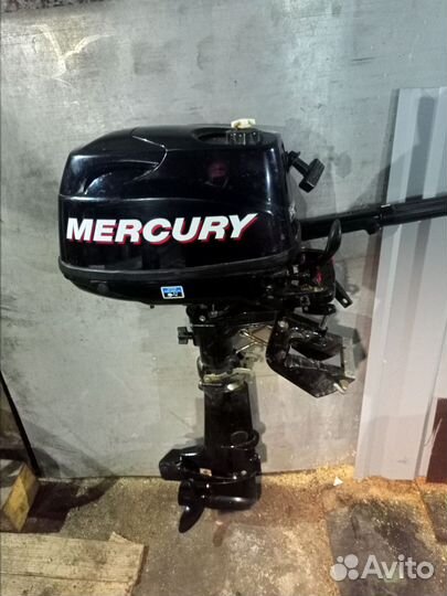 Лодочный мотор