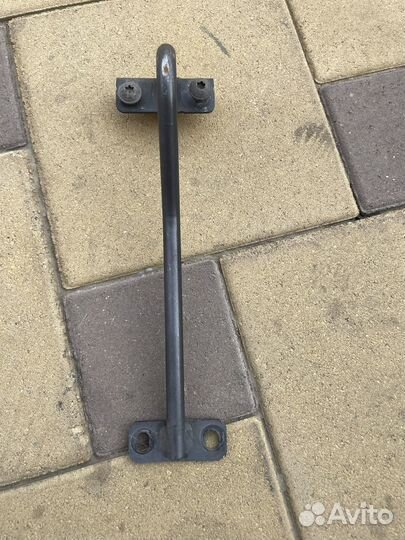 Крюк капота Mercedes GLC X253