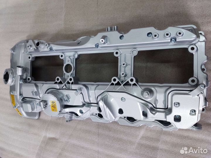 Клапанная крышка BMW N55 алюминиевая